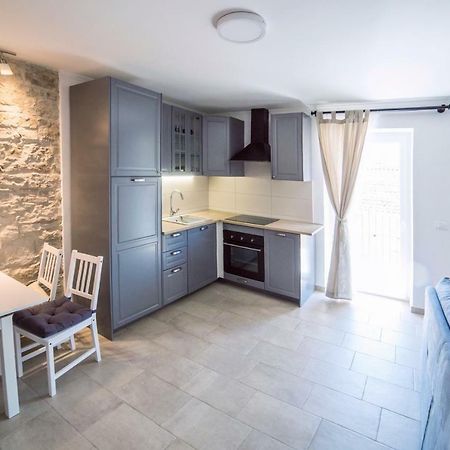 Emma Appartment Poreč Eksteriør bilde