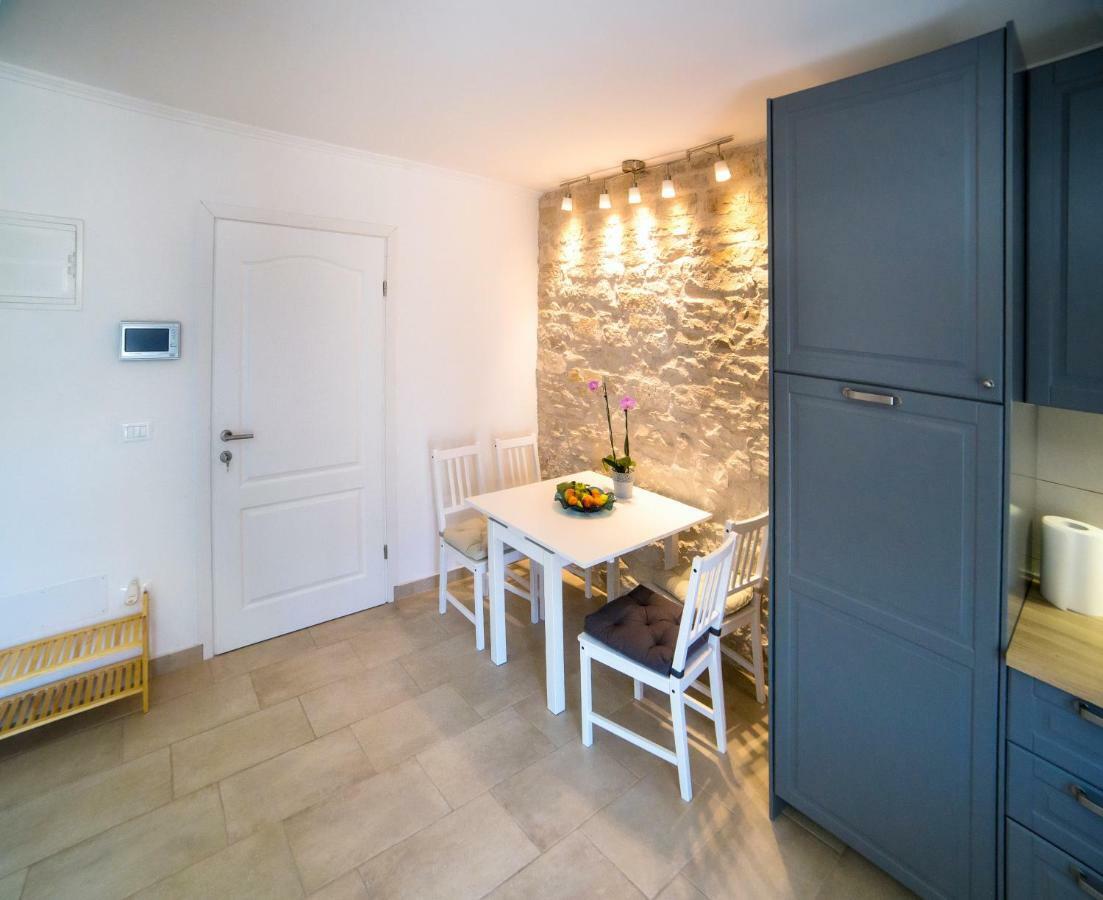 Emma Appartment Poreč Eksteriør bilde